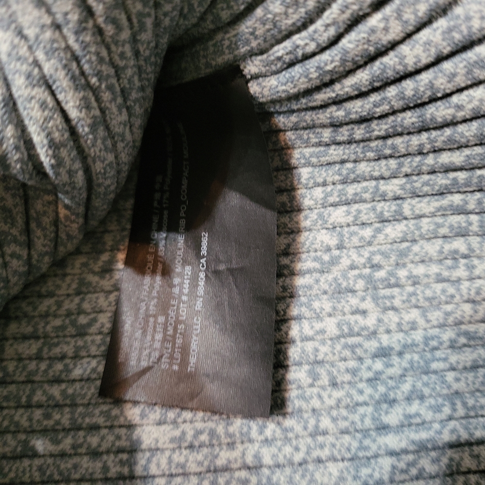 THEORY Cable Rib Structured Sweater - MSRP $325 - Picture 5 of 8